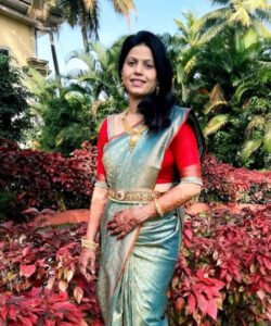 Anu Chakivela in Taran Saree