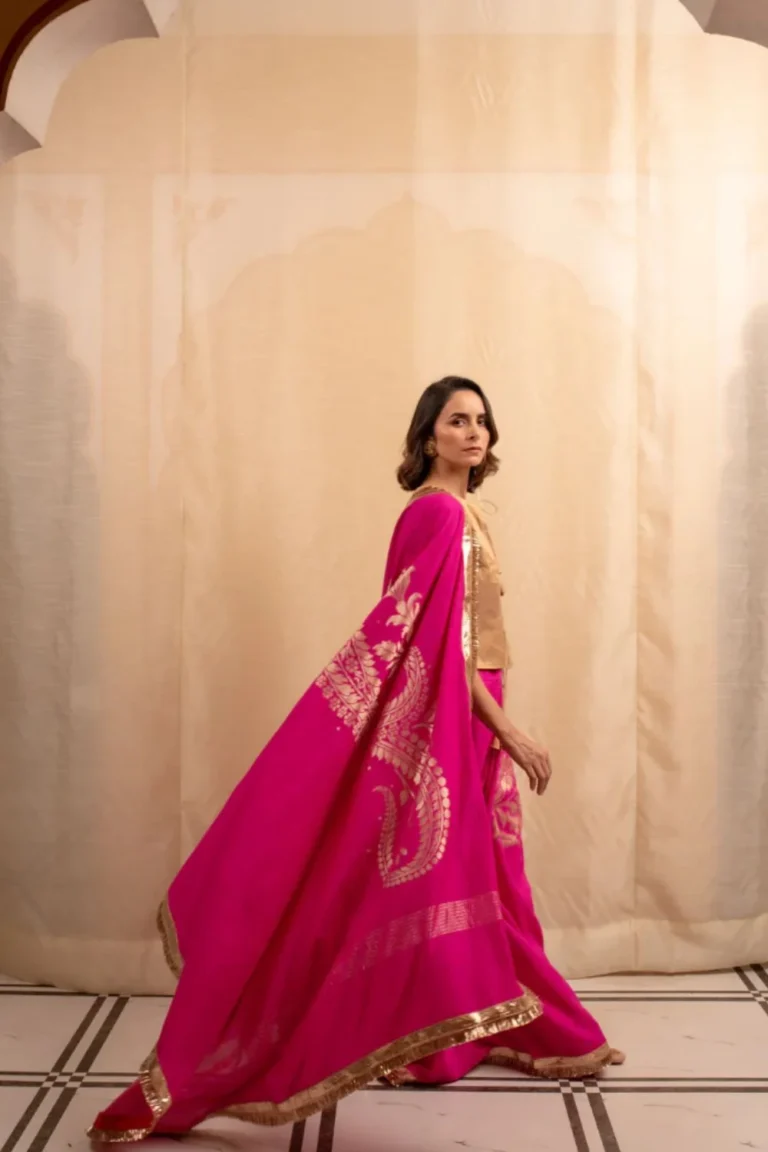 Ratna- Indian Pink Moonga Silk Banarasi Saree